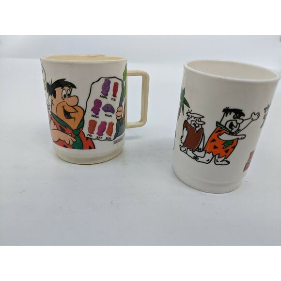 Flintstone Plastic Mugs - Hanna Barbera - Picture 3 of 3